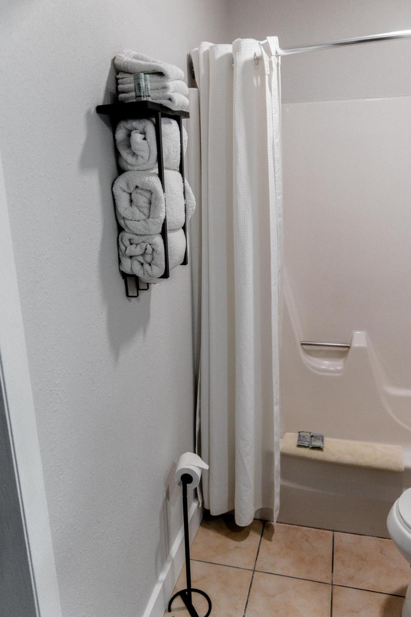 Hotchkiss Inn Motel 외부 사진