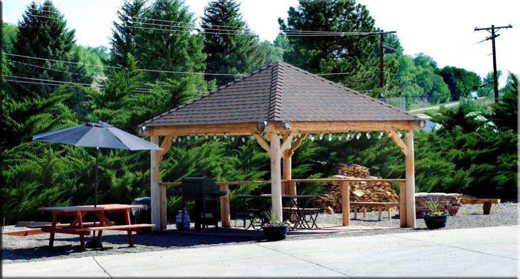 Hotchkiss Inn Motel 외부 사진